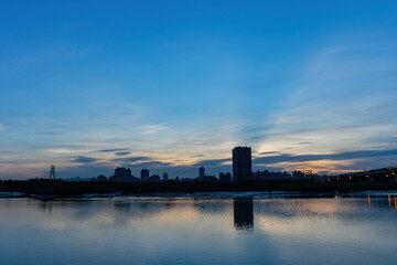Fototapeta premium Sunset landscape around the Dadaocheng Wharf area