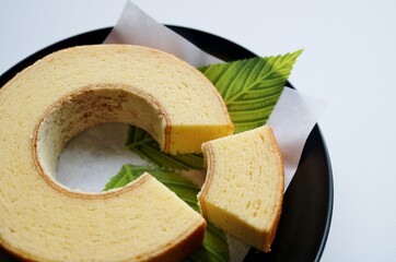 お菓子　バウムクーヘン　