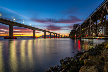 Obraz na płótnie Canvas Sunrise from the Benicia Bridge Vista Point in California