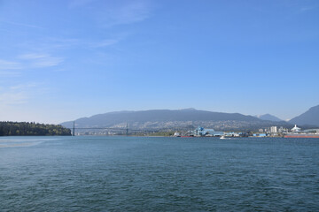 Fototapeta premium 海と街 ocean and city