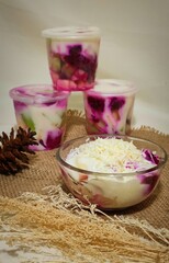 Fruit salad with cheese