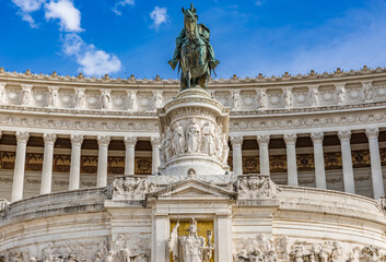 Fototapeta na wymiar The Victor Emmanuel II National Monument (Altare della Patria) in Rome, Italy.
