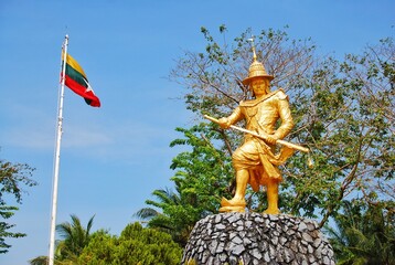 King Bayinnaung Golden Monument. Locate in viewpoint of Kawthoung, MYANMAR.