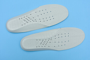 white  Comfort Insole back with vent holes