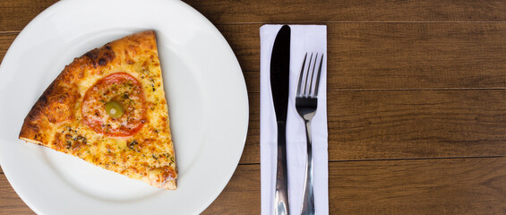 ricardo fernando franca junior pizza mussarela muçarela mucarelA delicious slice of mozzarella...