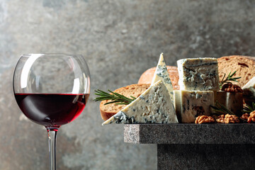 Blue cheese and red wine.