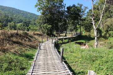Fototapeta premium Bamboo Bridge near the Pai in Thailand