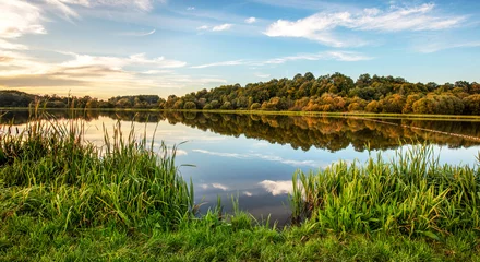 Fotobehang Pool Meer bij zonsondergang. Platteland landelijke omgeving in Polen  © Photocreo Bednarek