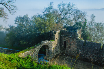 Fototapeta na wymiar morning at an medieval castle