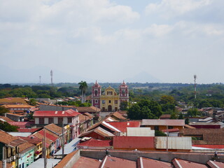 Toit de la cathédrale de Leon au Nicaragua