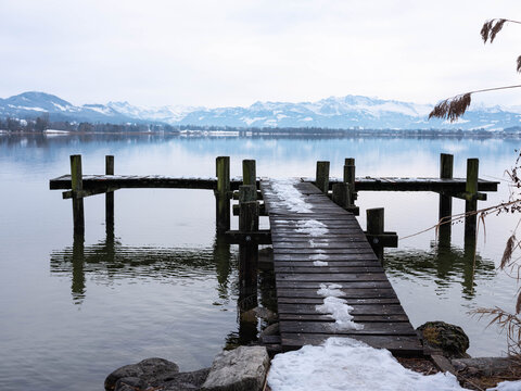Pf&auml;ffiker See im Winter mit Schnee