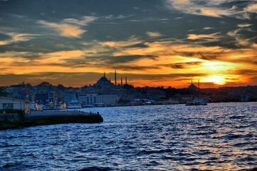 Fototapeta premium Cruise on the Bosphorus. Sunset. Golden Horn. (Istanbul, Turkey).
