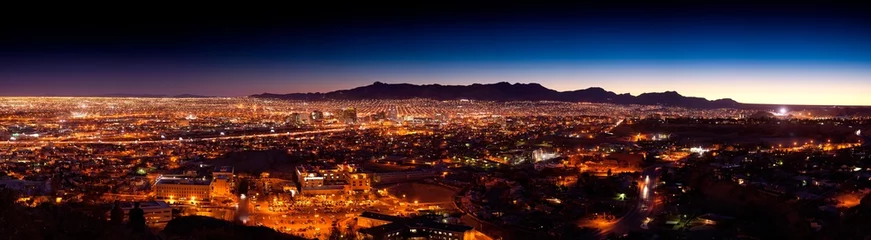 Fotobehang Bruin El Paso, Texas  © Kevin