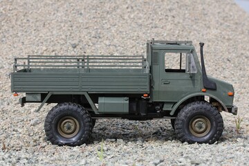 RC Unimog army