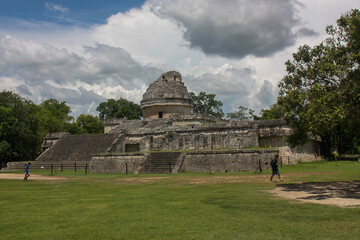chichen itza temple