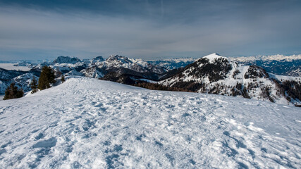 Obraz premium Ski mountaineering in the Julian Alps, Friuli-Venezia Giulia, Italy
