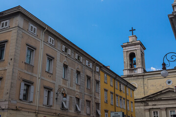 Fototapeta na wymiar イタリア　トリエステの街並みと教会の鐘楼