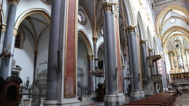 Napoli - Panoramica di San Domenico Maggiore