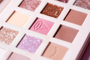 Nude make-up set of eye shadows with diamond picture 