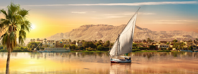 Great Nile in Aswan - obrazy, fototapety, plakaty