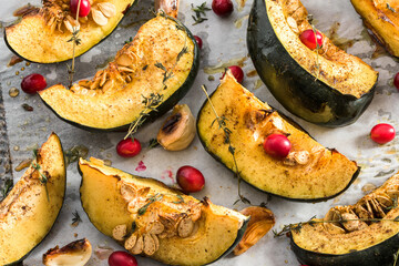 Baked Acorn Squash with Cranberries
