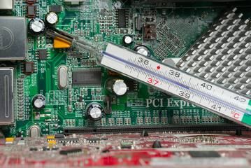 High fever temperature on computer board
