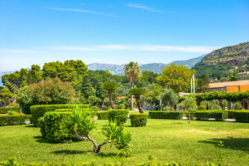 Park in Sveti Stefan