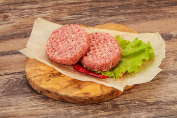 Raw beef cutlet for burger