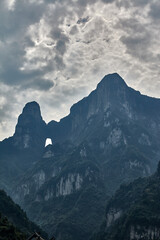 Fototapeta na wymiar Tianmen Mountain