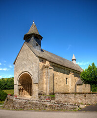 Fototapeta premium Église médiévale de Sérandon, France