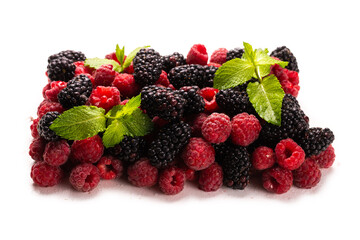 Raspberry, blackberry and mint leaf
