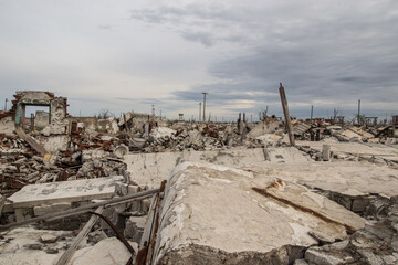 Restos de ruinas de Epecuen, Buenos Aires.