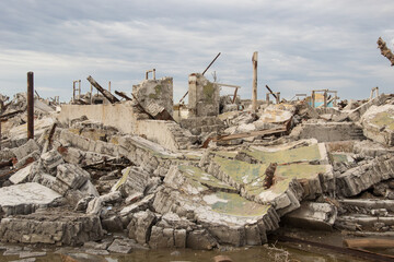 Restos de ruinas de Epecuen, Buenos Aires.