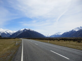road to the mountains
