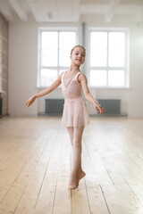 Fototapeta na wymiar Girl performing ballet dance