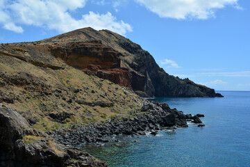 Fototapeta na wymiar Felsenküste Halbinsel Ponta de Sao Lourenco, Madeira
