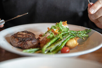 lamb chops with vegetables