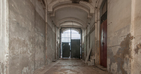 Fototapeta premium Abandoned Lejb Osnos’ tenement