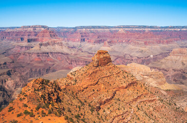 Fototapeta na wymiar View of the Grand Canyon from the South Kaibab Trail