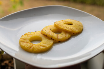 fresh grilled pineapple for a summer dessert