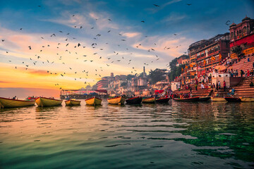 Sunset over Varanasi Ghat. - obrazy, fototapety, plakaty