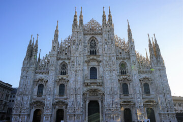 Fototapeta premium Milan Cathedral or Milan Duomo aka Duomo di Milano in Italy - ドゥオーモ ミラノ大聖堂 イタリア