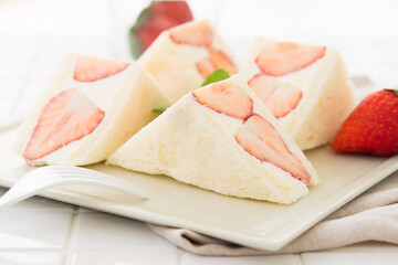 フルーツサンド