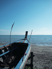 Obraz premium boat on the beach