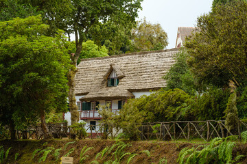 Fototapeta na wymiar Medieval Inn with thatched roof