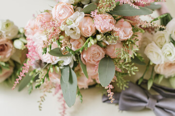 Wedding bouquets and rings