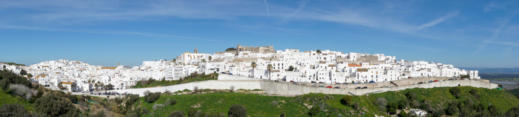 Fototapeta na wymiar panorama of the historic whitewashed Andalusian village of Vejer de la Frontera