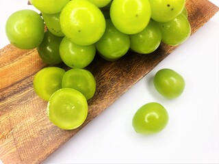 Grapes on wooden plates