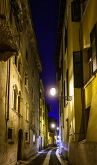 Fototapeta premium typical old house in italy