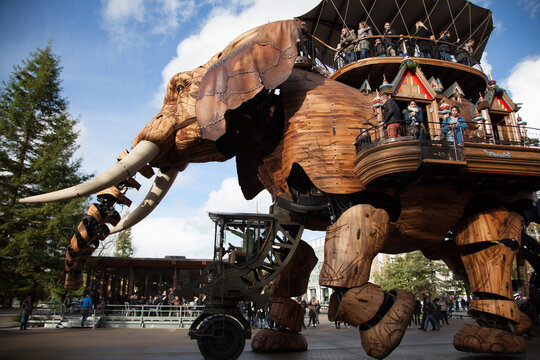 Le Grand Elephant. The Grand Elephant. A gigantic mechanical elephant walks around carrying passengers Nantes, France - NOVEMBER 2018.